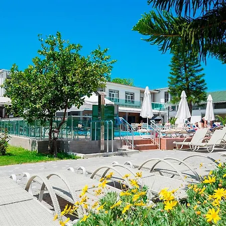 Clover Magic Altinkum Park Hotel 3*
